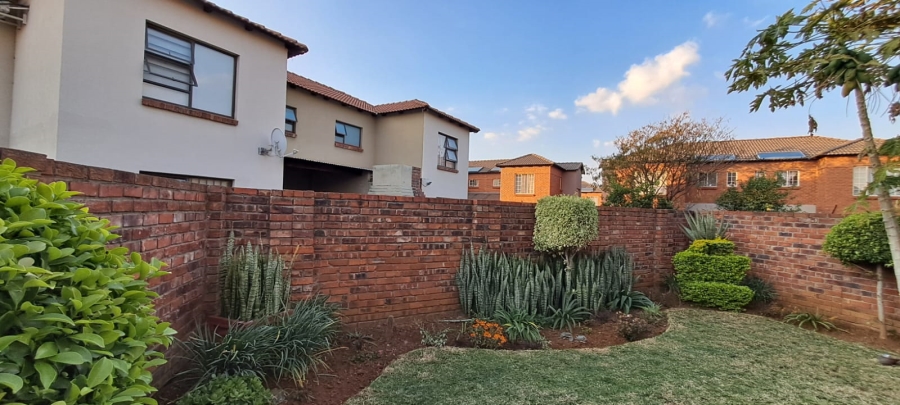 3 Bedroom Property for Sale in Waterval East North West